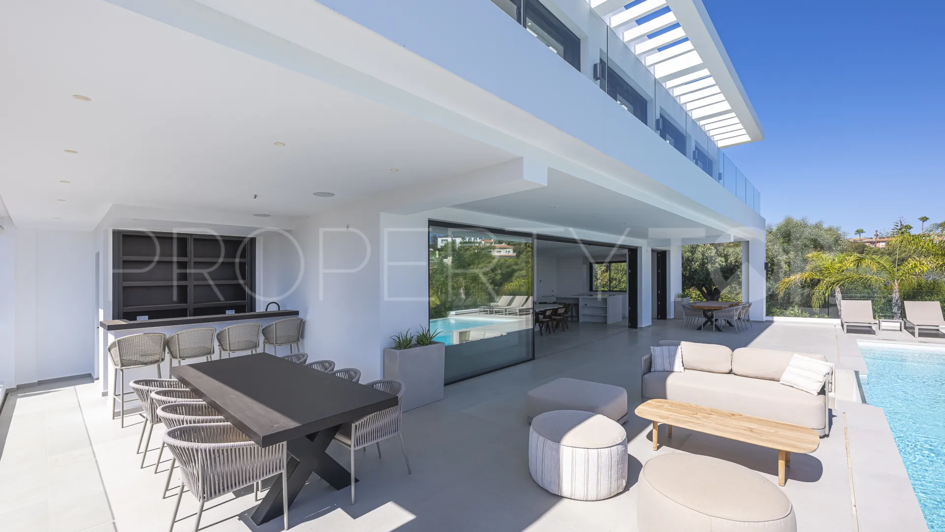 For sale Elviria villa