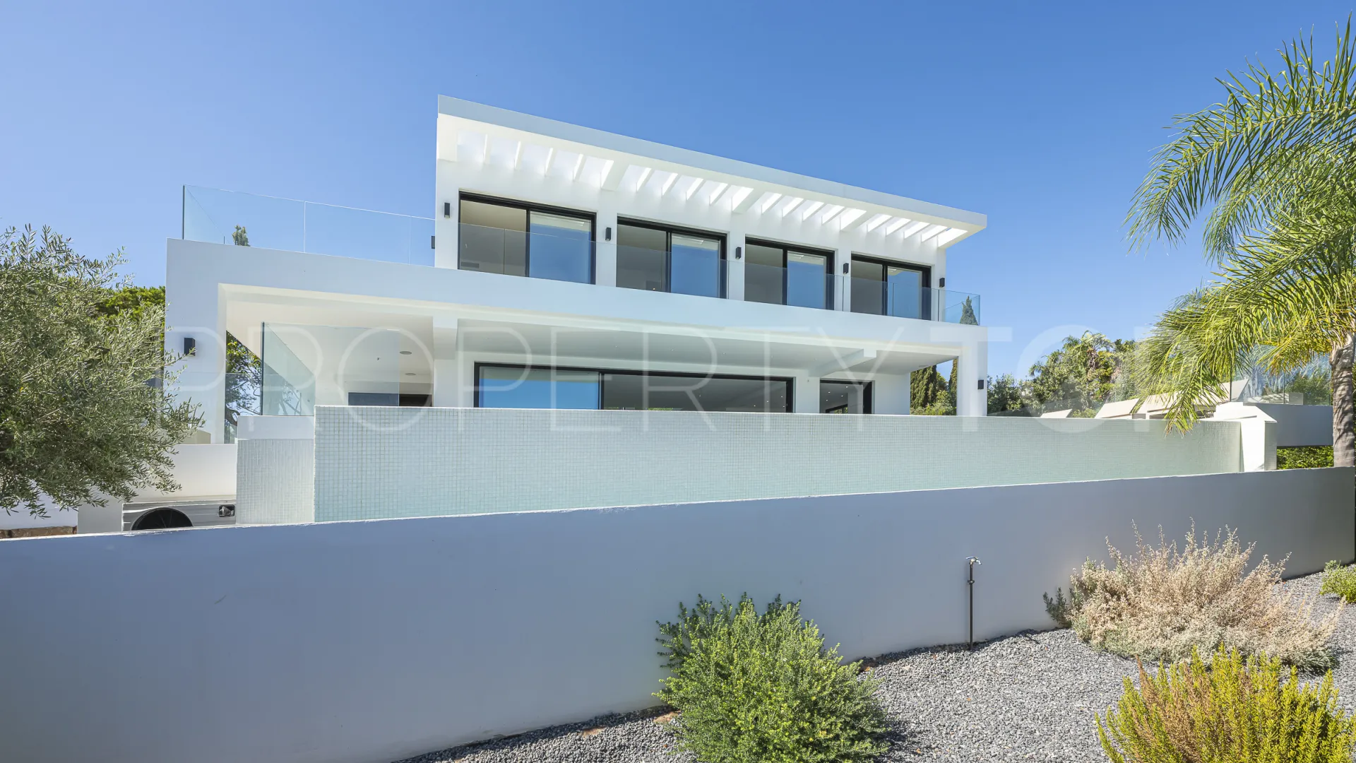 For sale Elviria villa