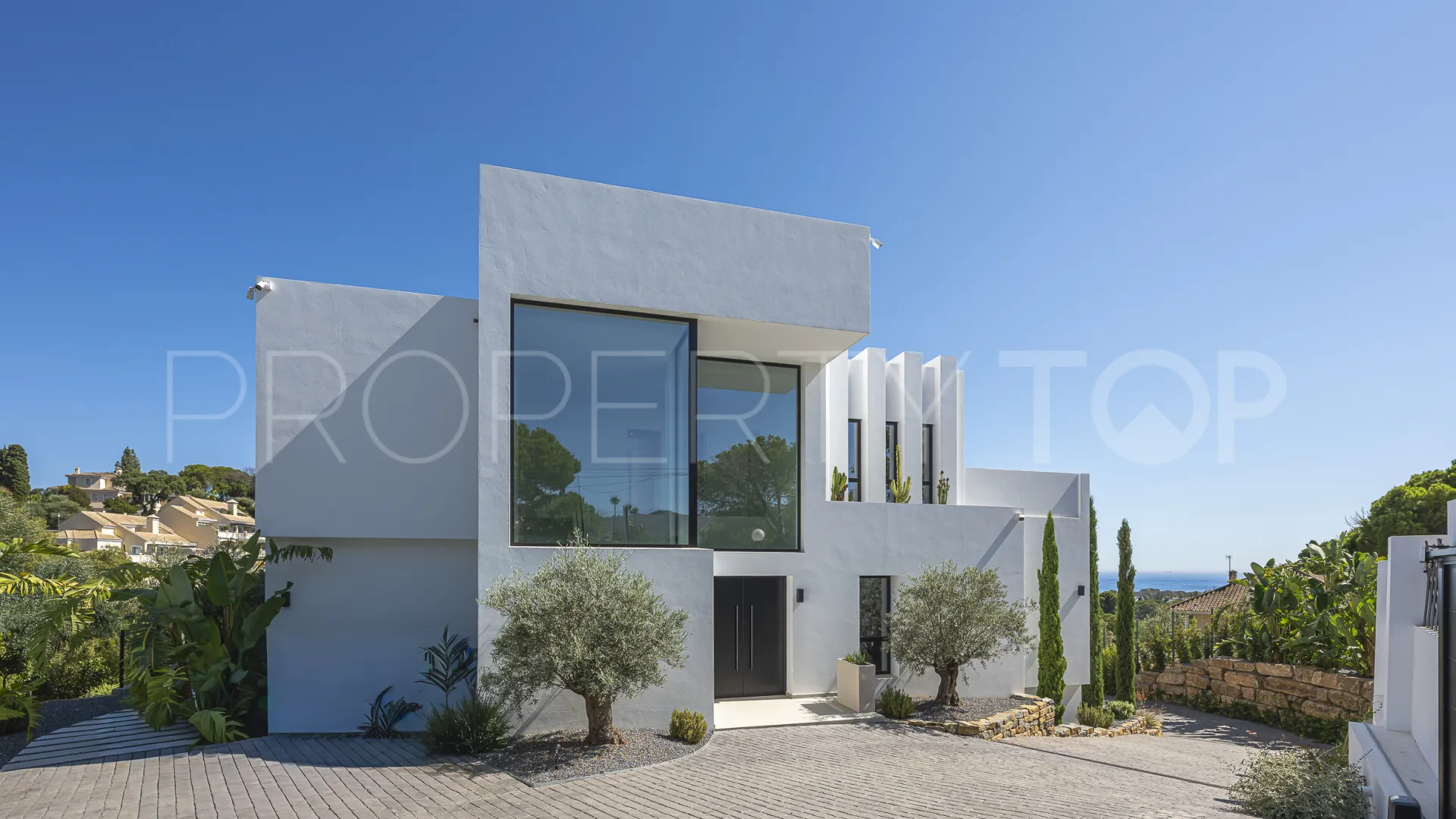 For sale Elviria villa