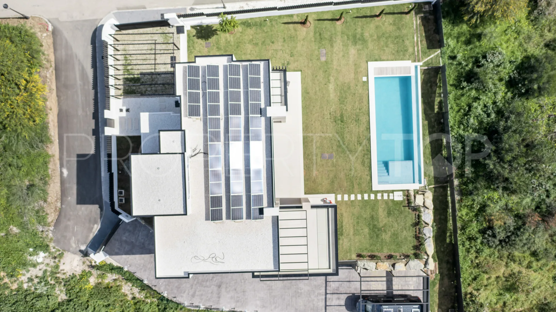Se vende villa en La Alqueria de 4 dormitorios