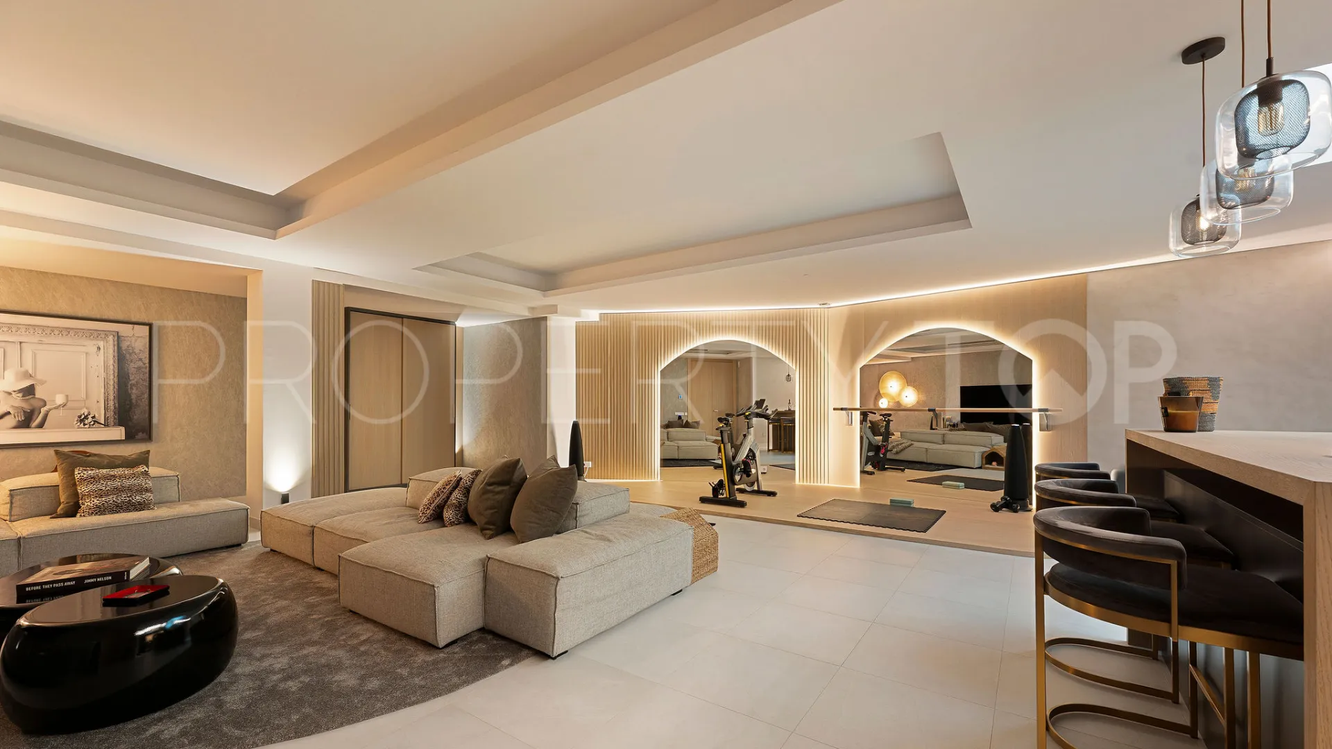 For sale semi detached house in Nueva Andalucia