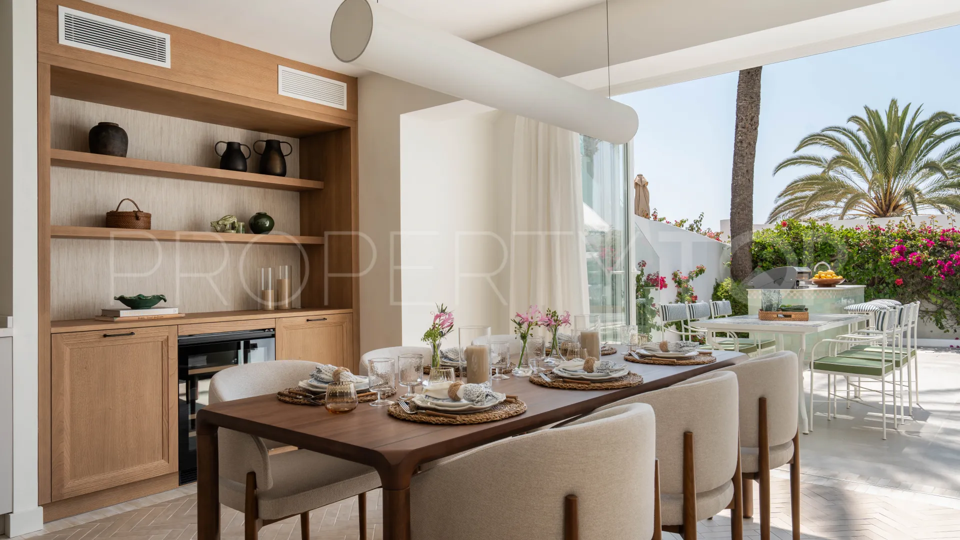 Semi detached house for sale in El Oasis Club with 3 bedrooms