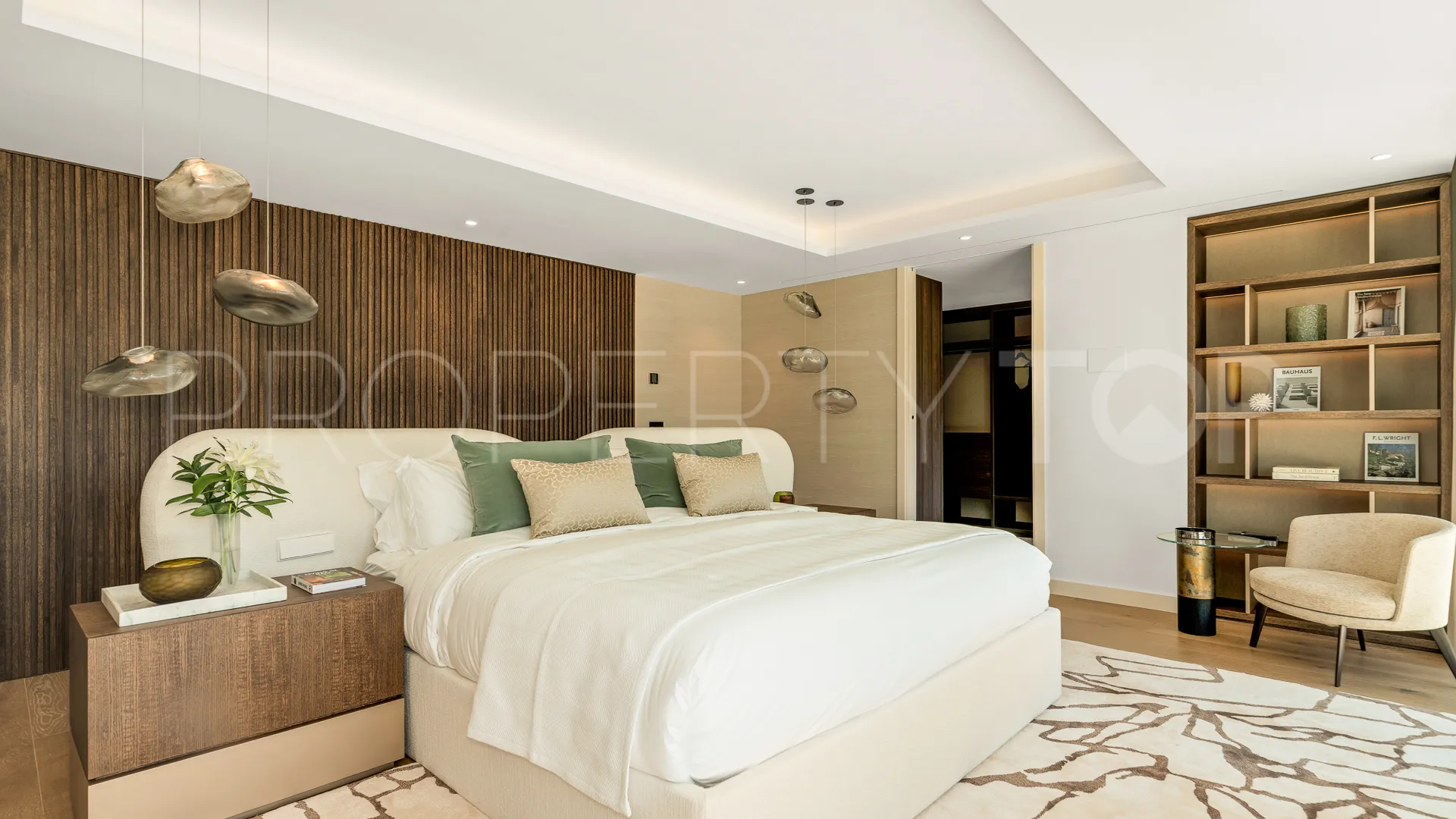 Villa con 6 dormitorios en venta en Las Brisas