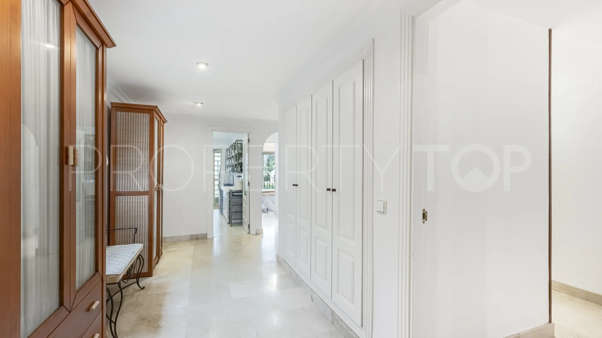 Apartamento en venta con 2 dormitorios en Marbella - Puerto Banus