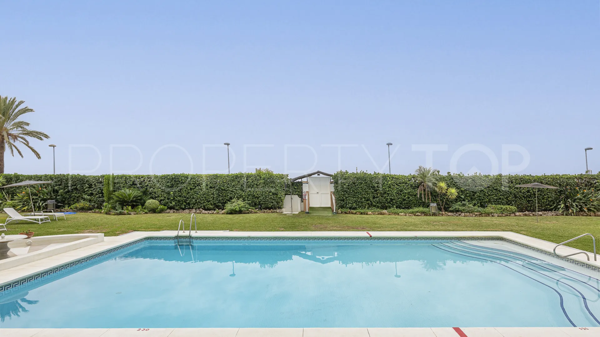 Apartamento en venta con 2 dormitorios en Marbella - Puerto Banus