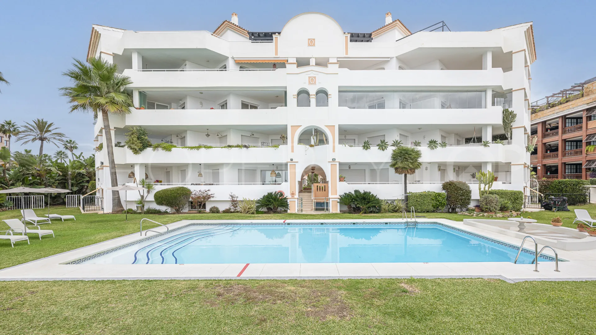 Apartamento en venta con 2 dormitorios en Marbella - Puerto Banus