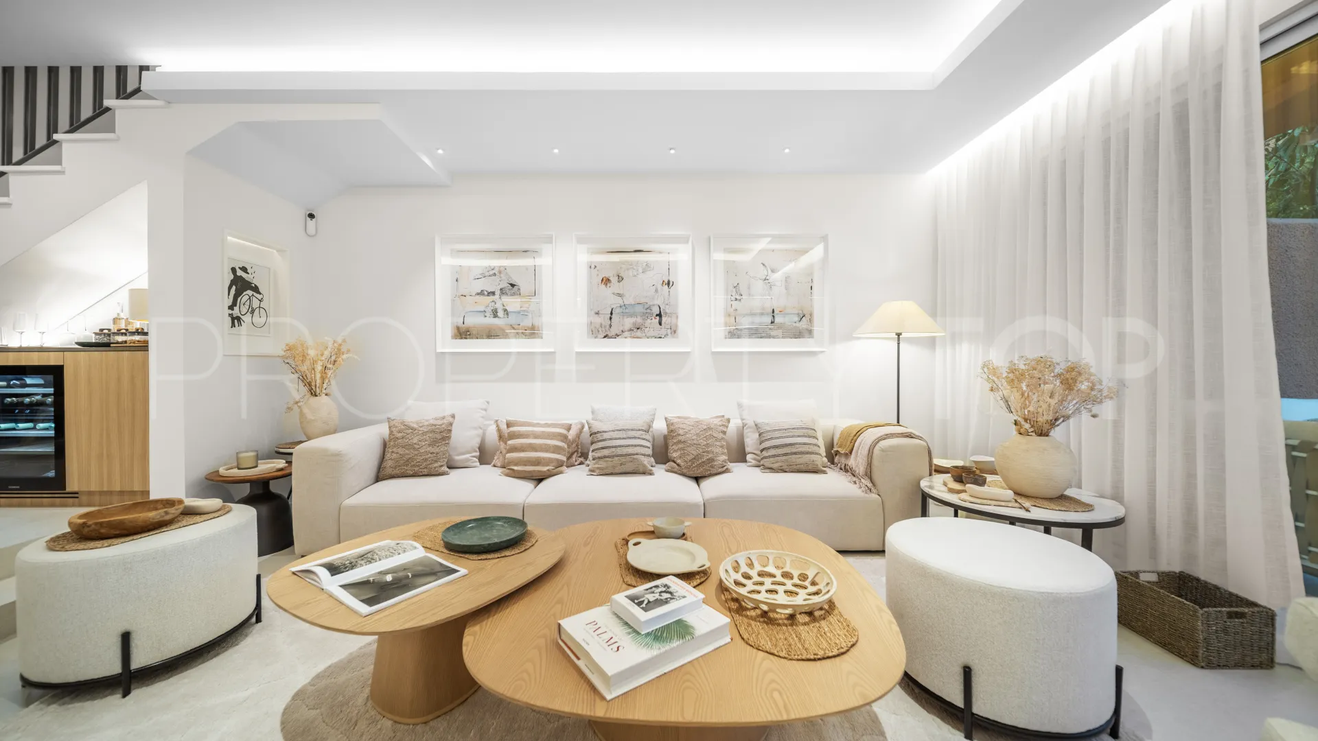 For sale El Palmeral town house with 3 bedrooms