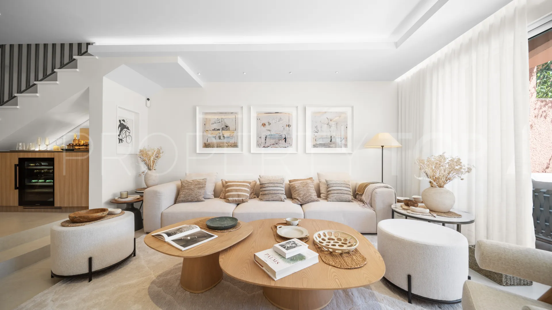 For sale El Palmeral town house with 3 bedrooms