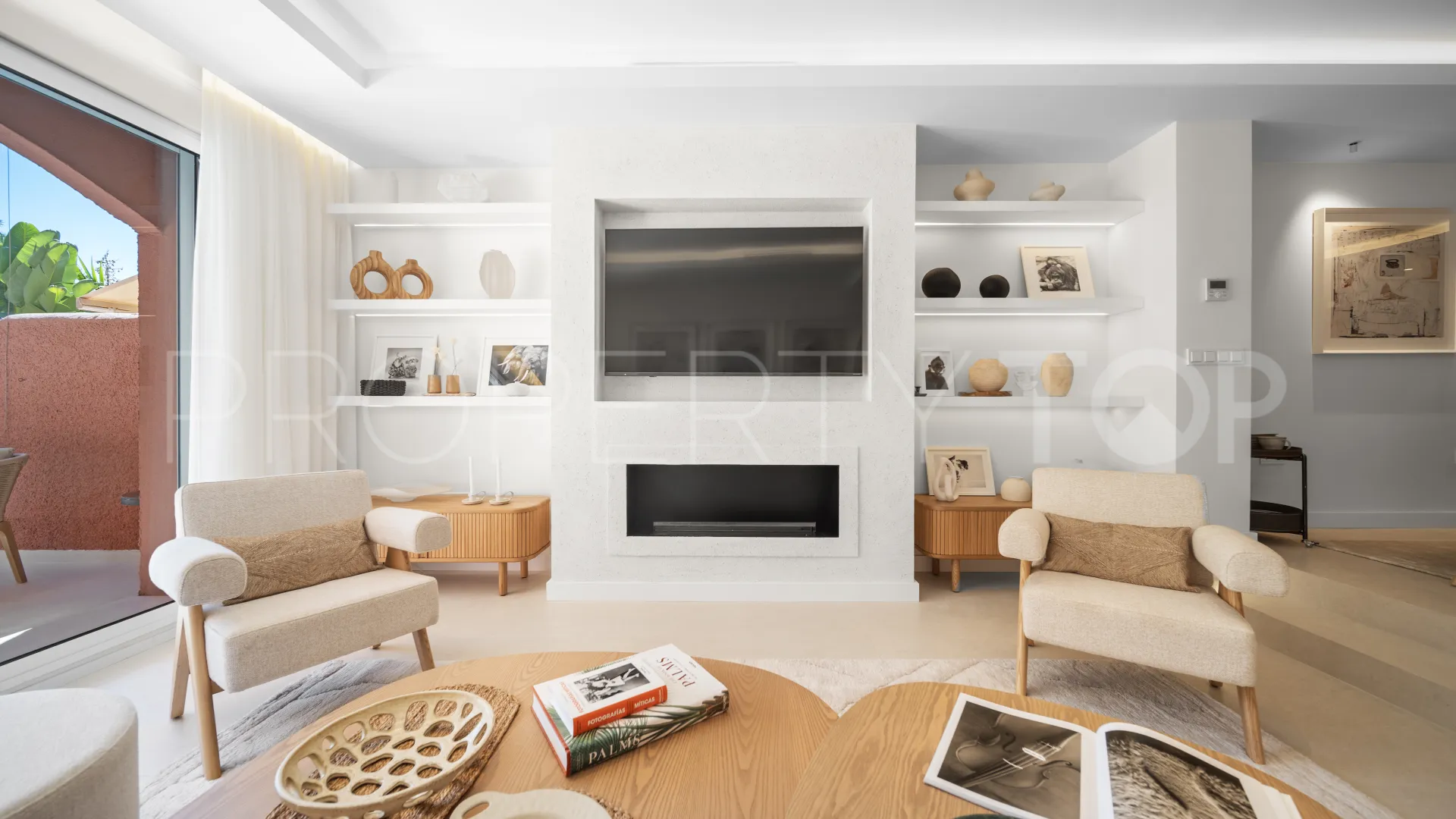 For sale El Palmeral town house with 3 bedrooms