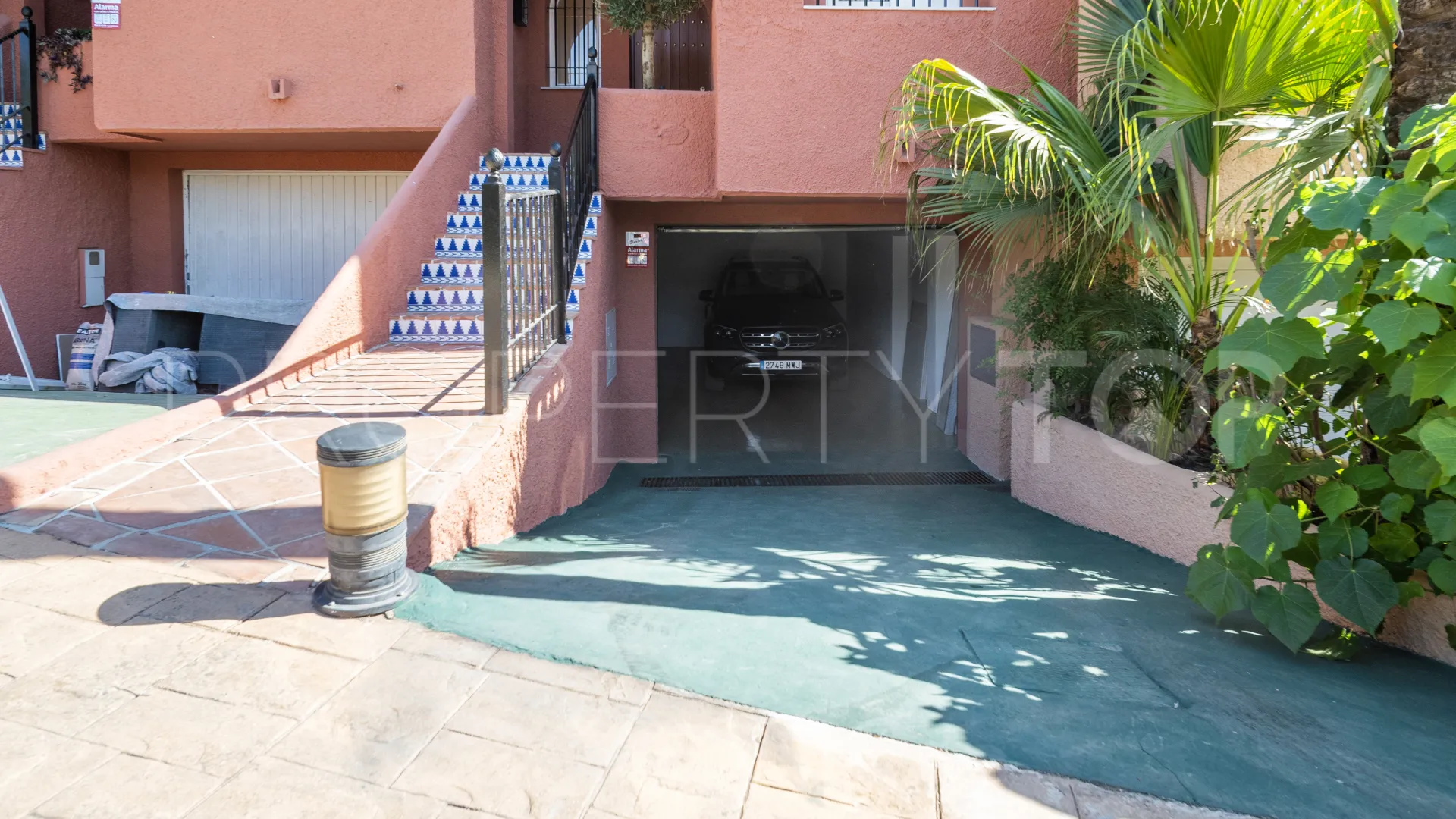 For sale El Palmeral town house with 3 bedrooms