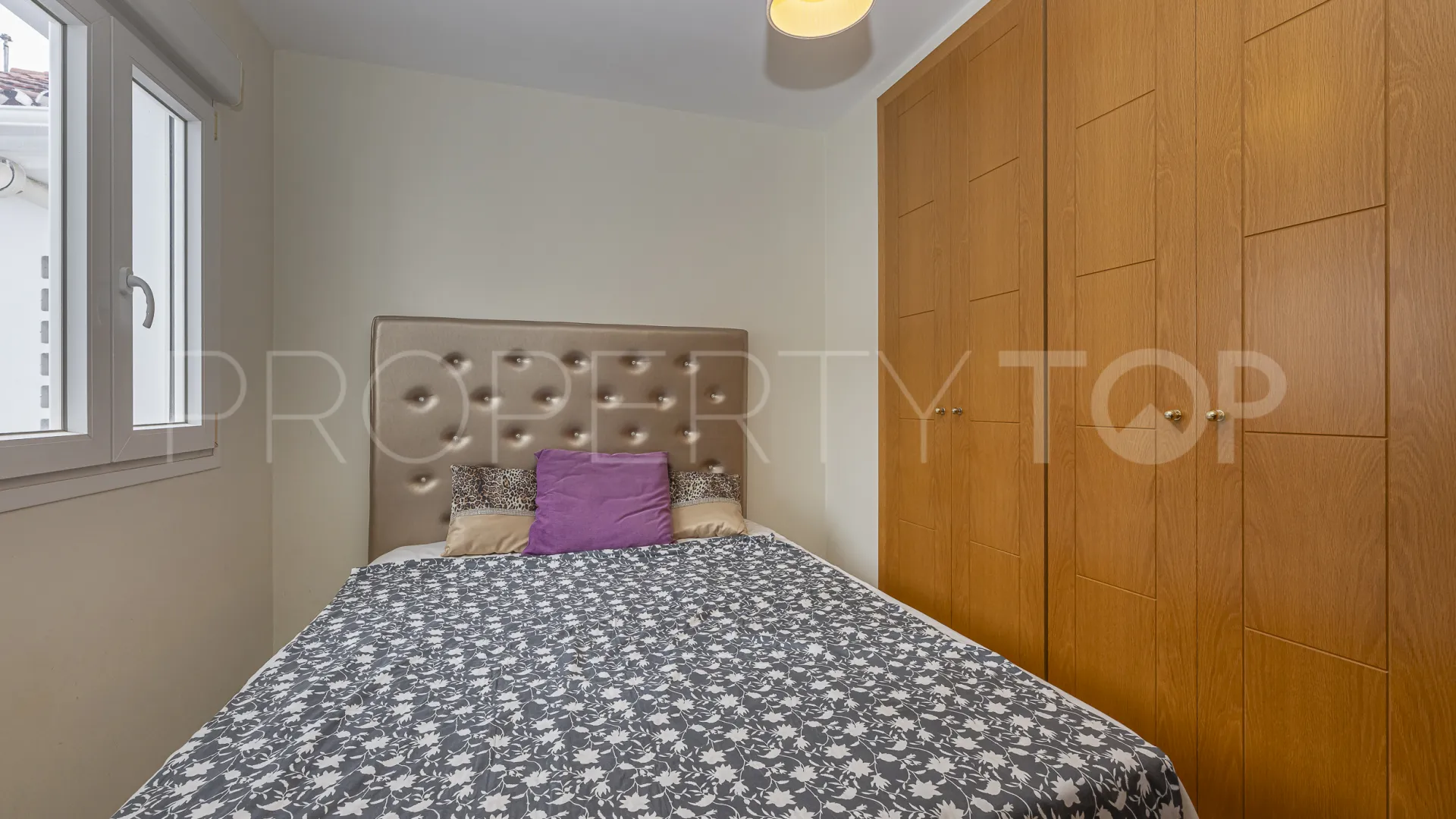 For sale La Campana penthouse