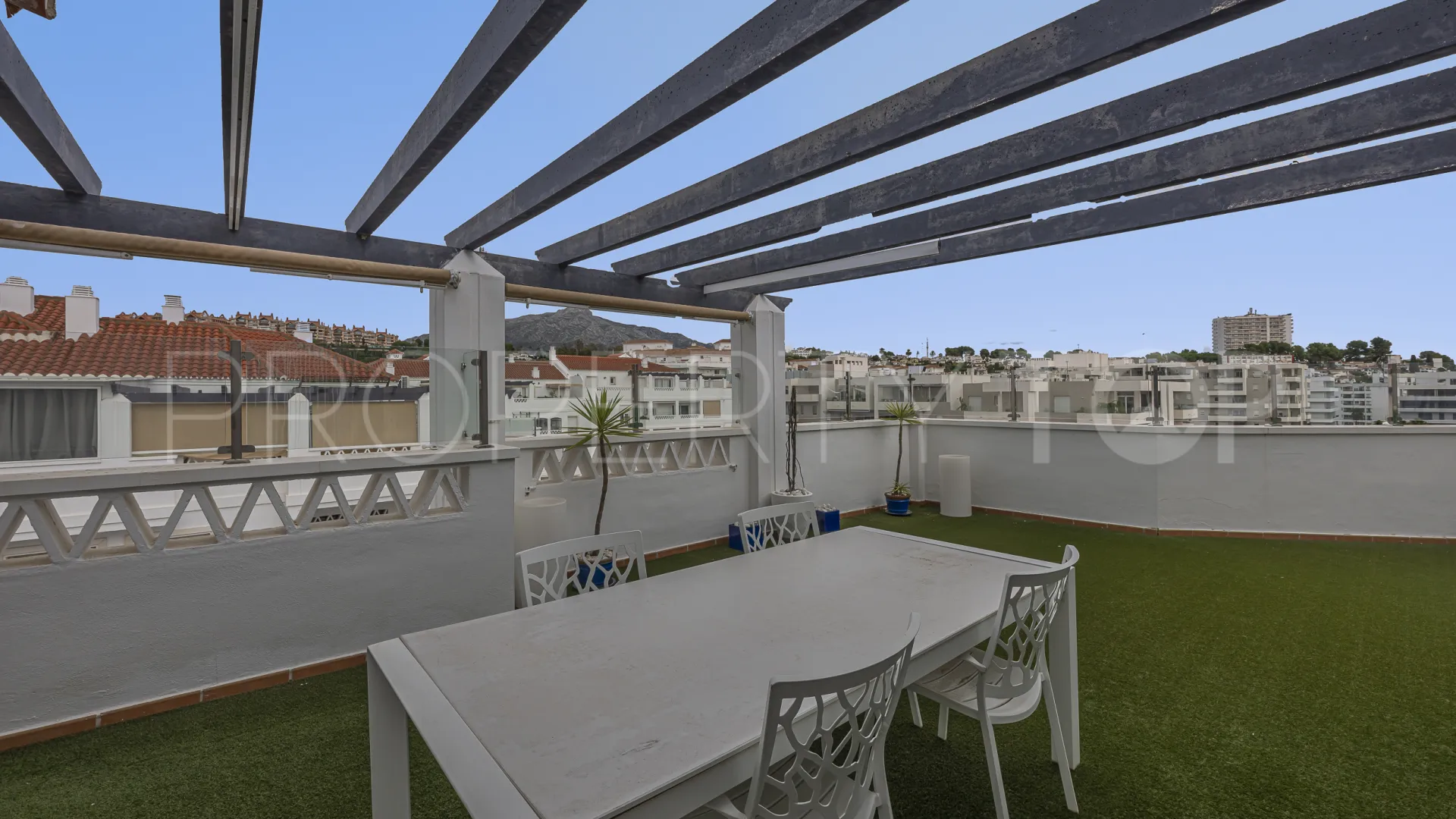 For sale La Campana penthouse