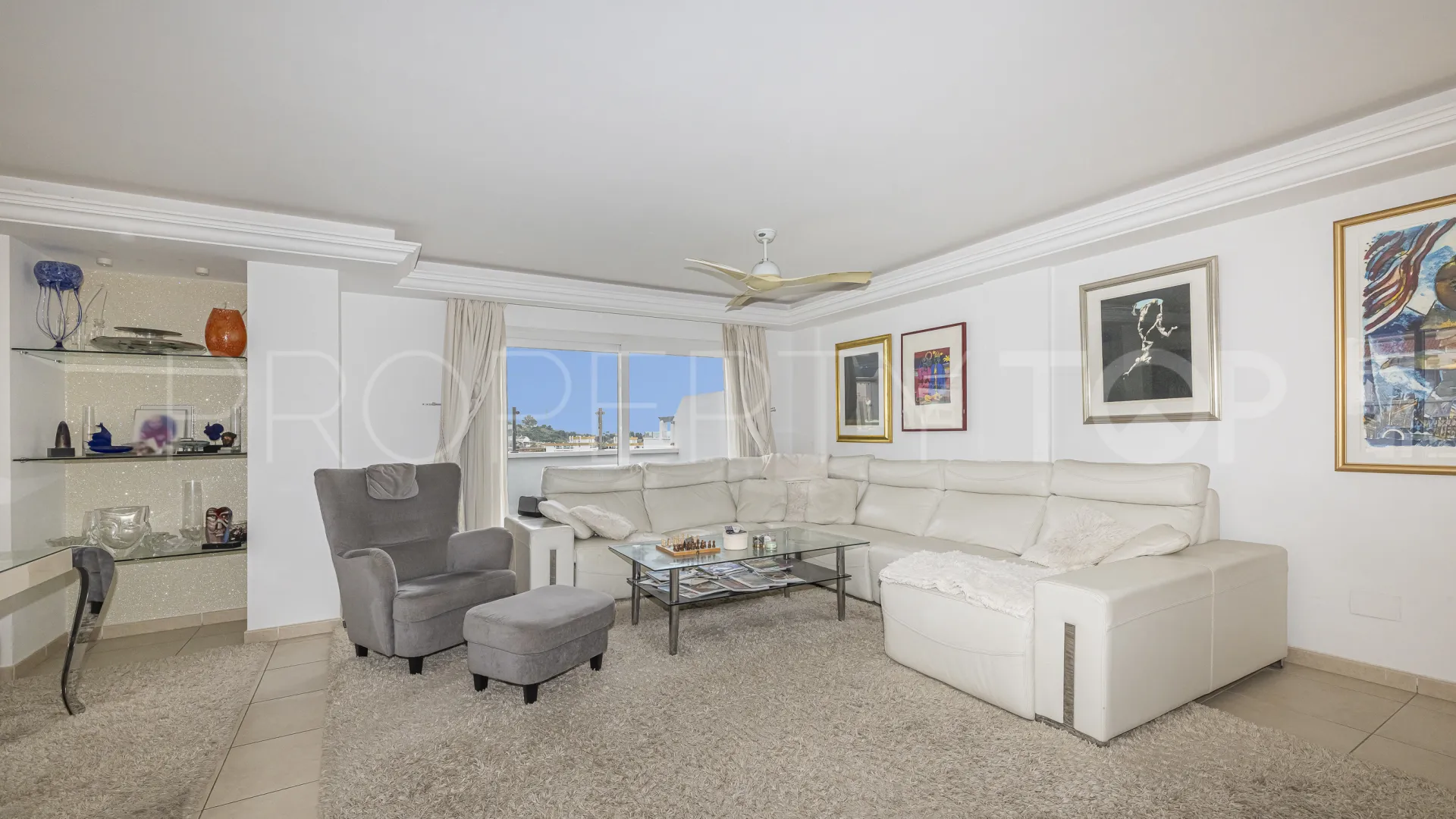 For sale La Campana penthouse