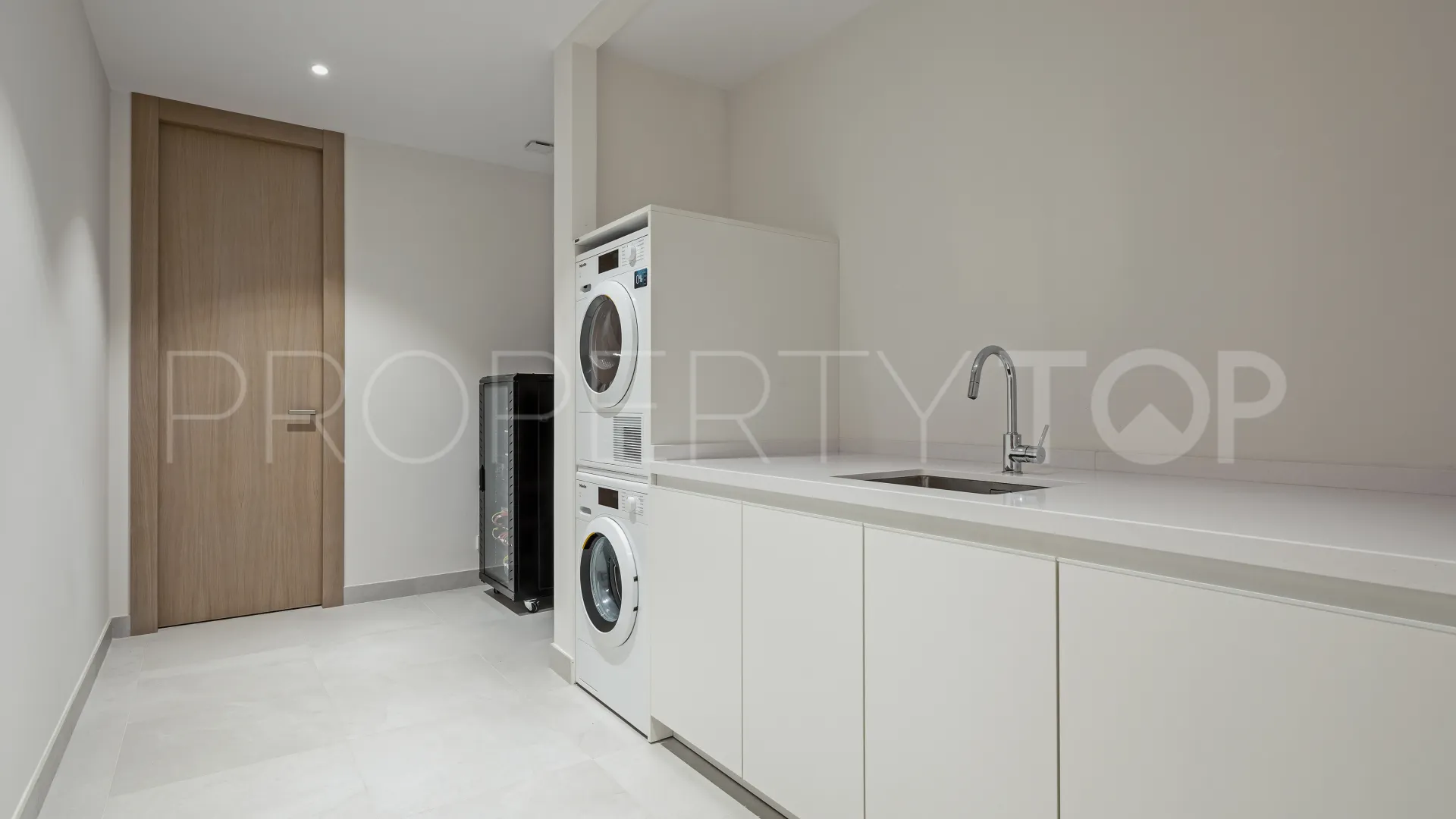 Celeste Marbella, pareado a la venta de 4 dormitorios