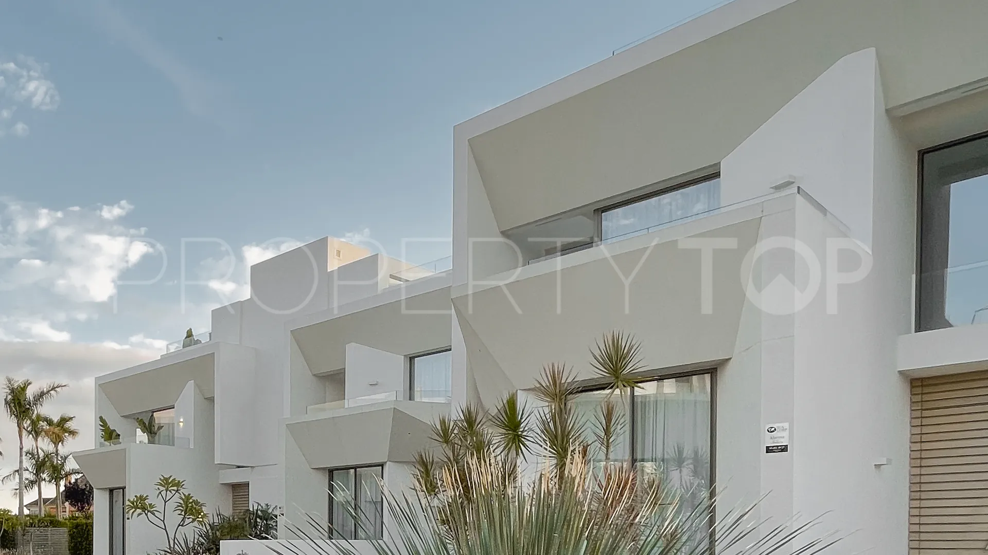 Celeste Marbella, pareado a la venta de 4 dormitorios