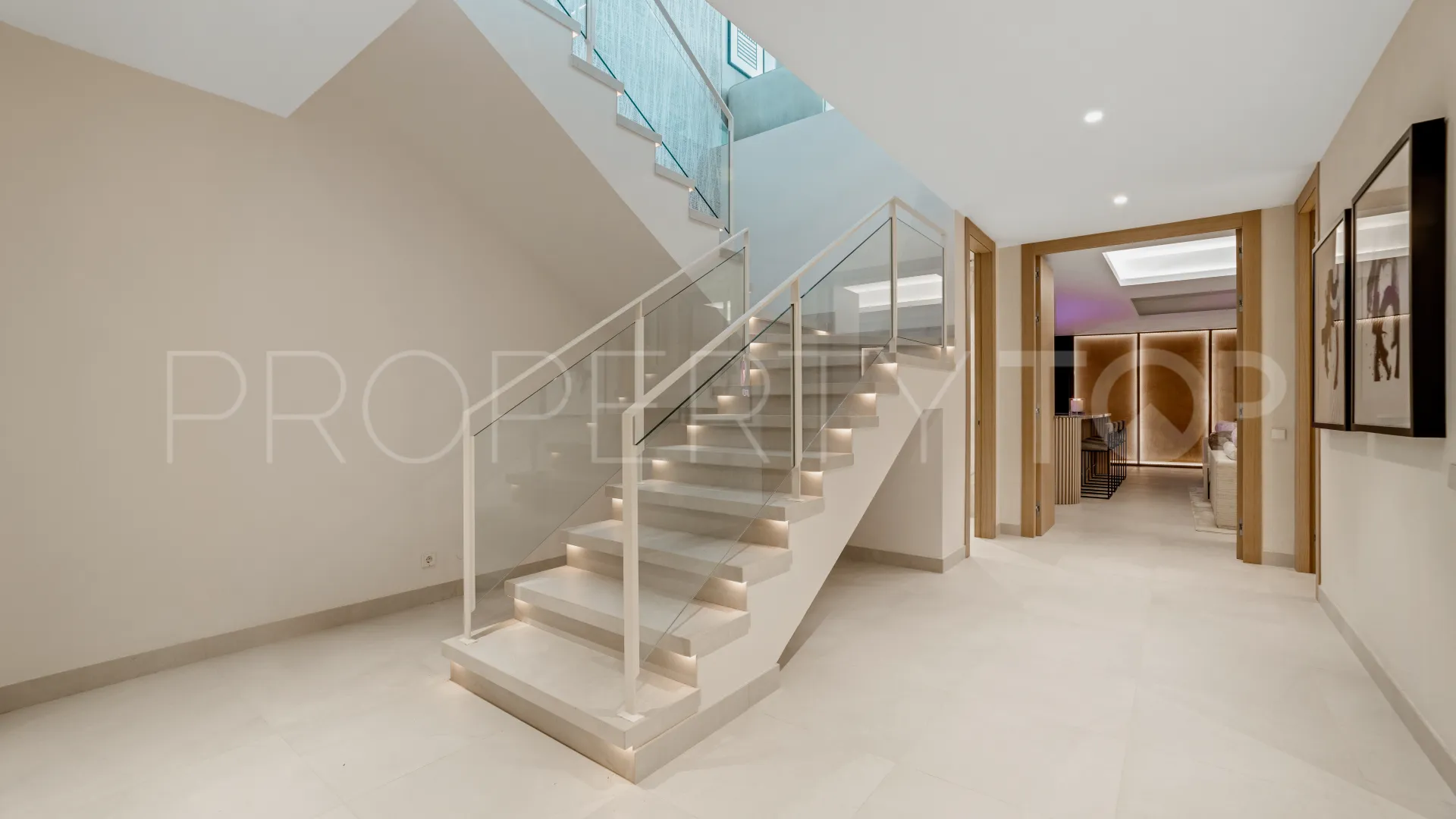 Celeste Marbella, pareado a la venta de 4 dormitorios