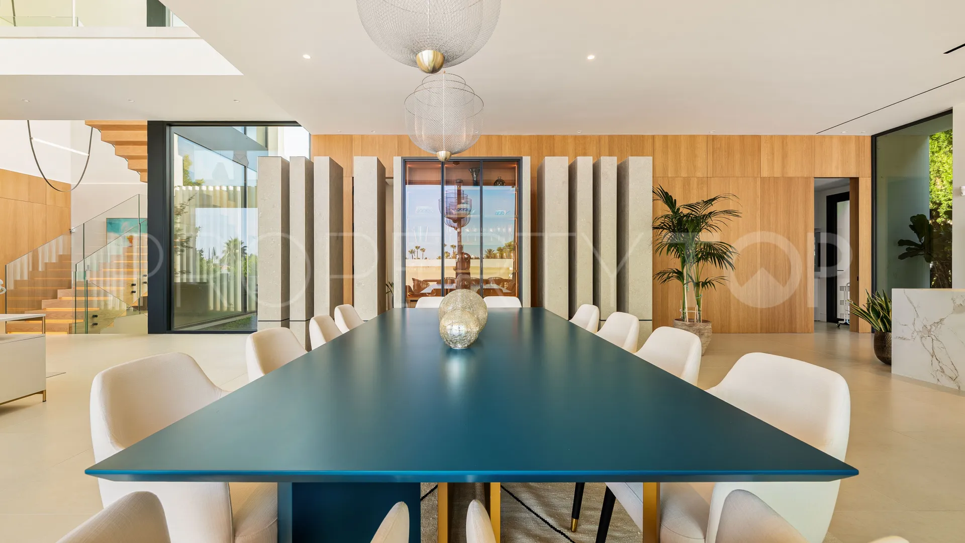 Villa for sale in Guadalmina Alta