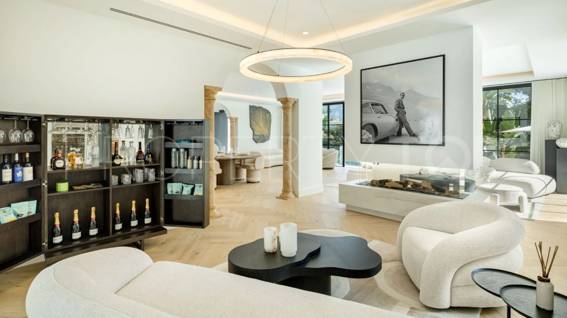 For sale villa in El Herrojo with 5 bedrooms