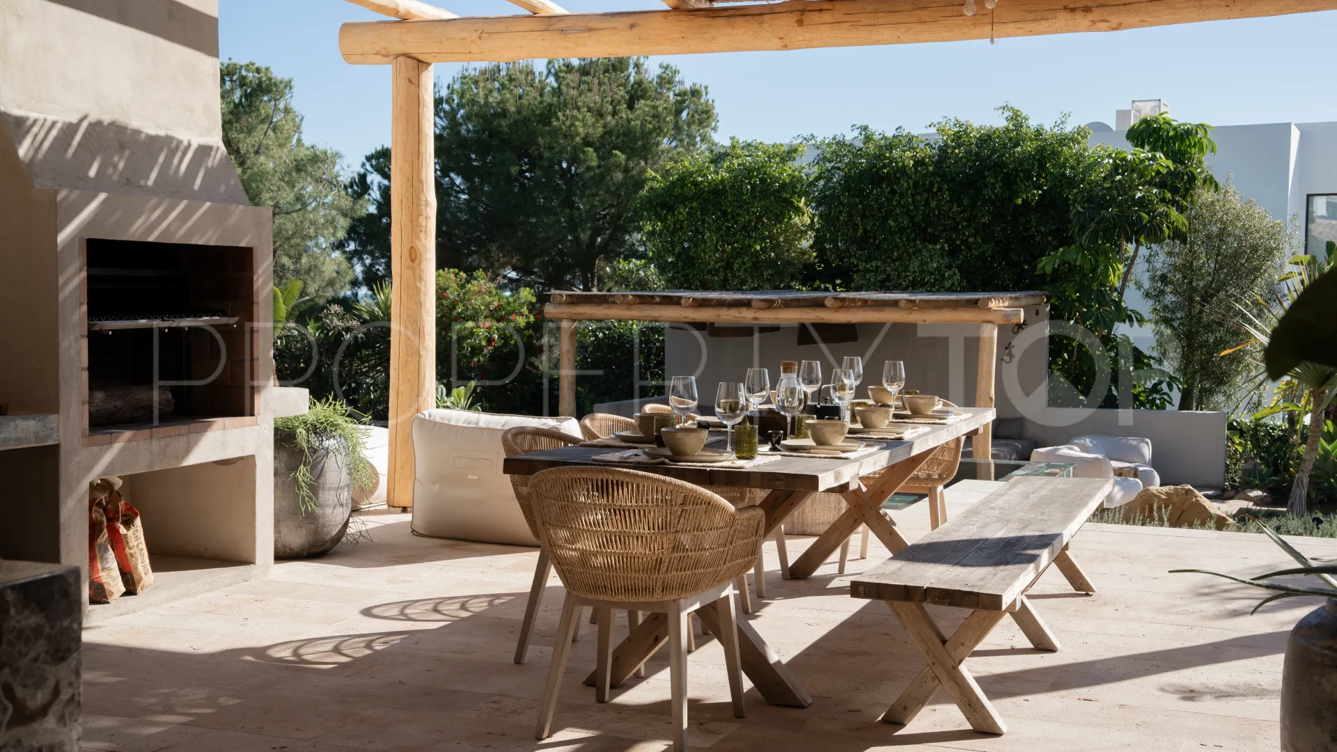 Villa de 5 dormitorios en venta en Selwo