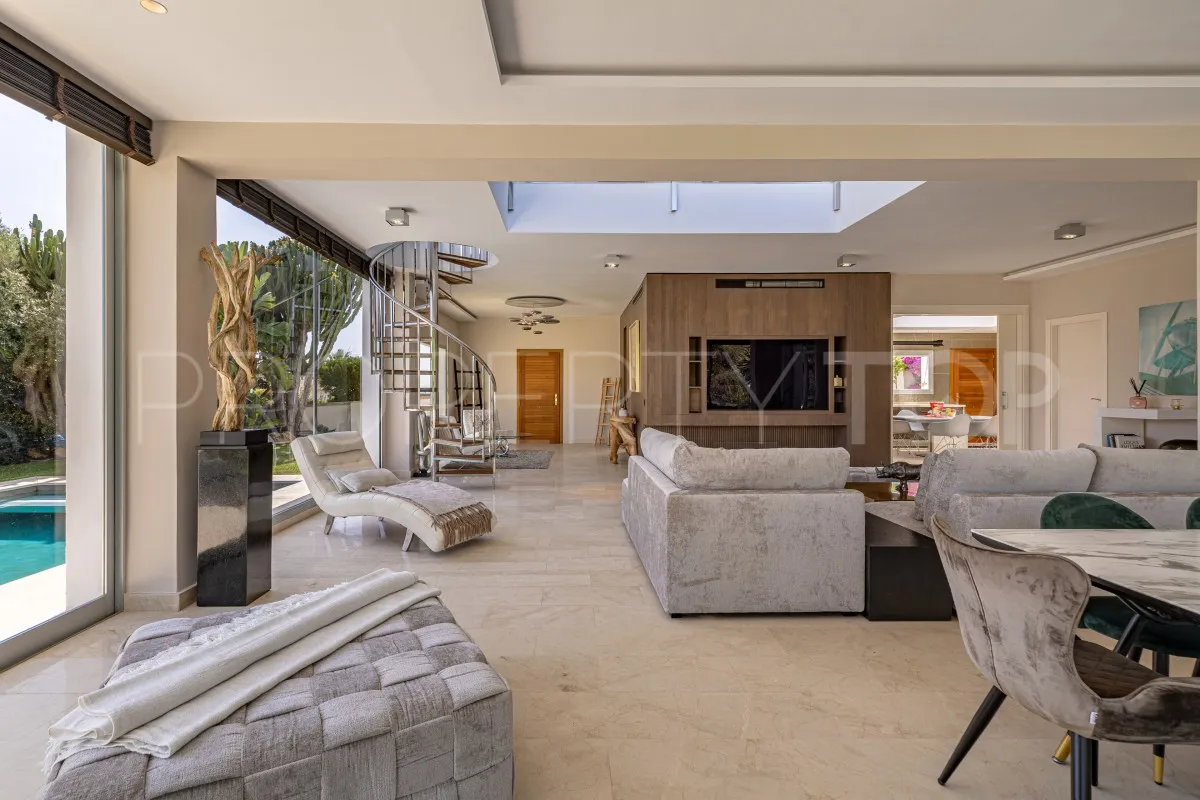 For sale 3 bedrooms villa in El Rosario