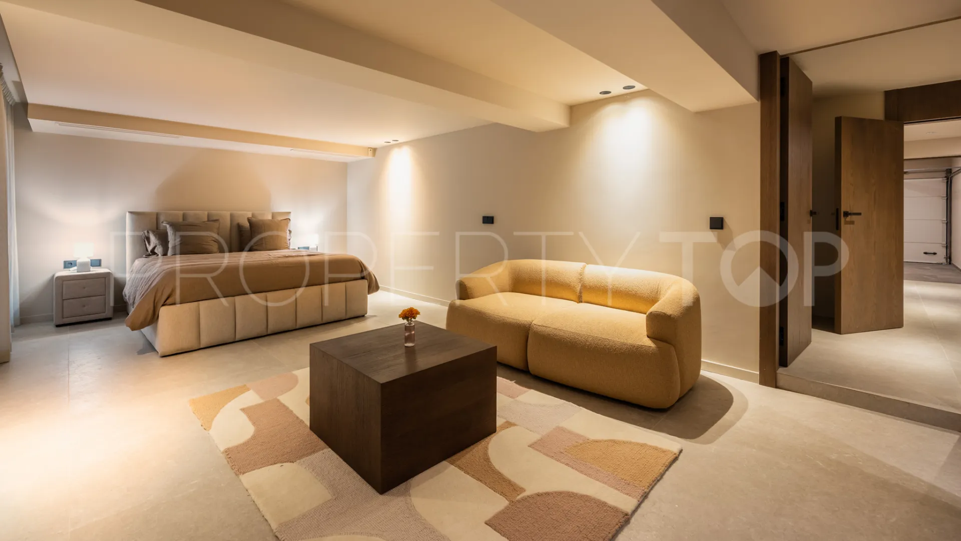 Villa en venta con 5 dormitorios en Haza del Conde