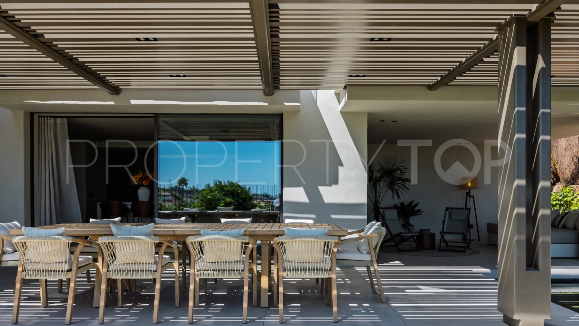 Villa en venta con 5 dormitorios en Haza del Conde