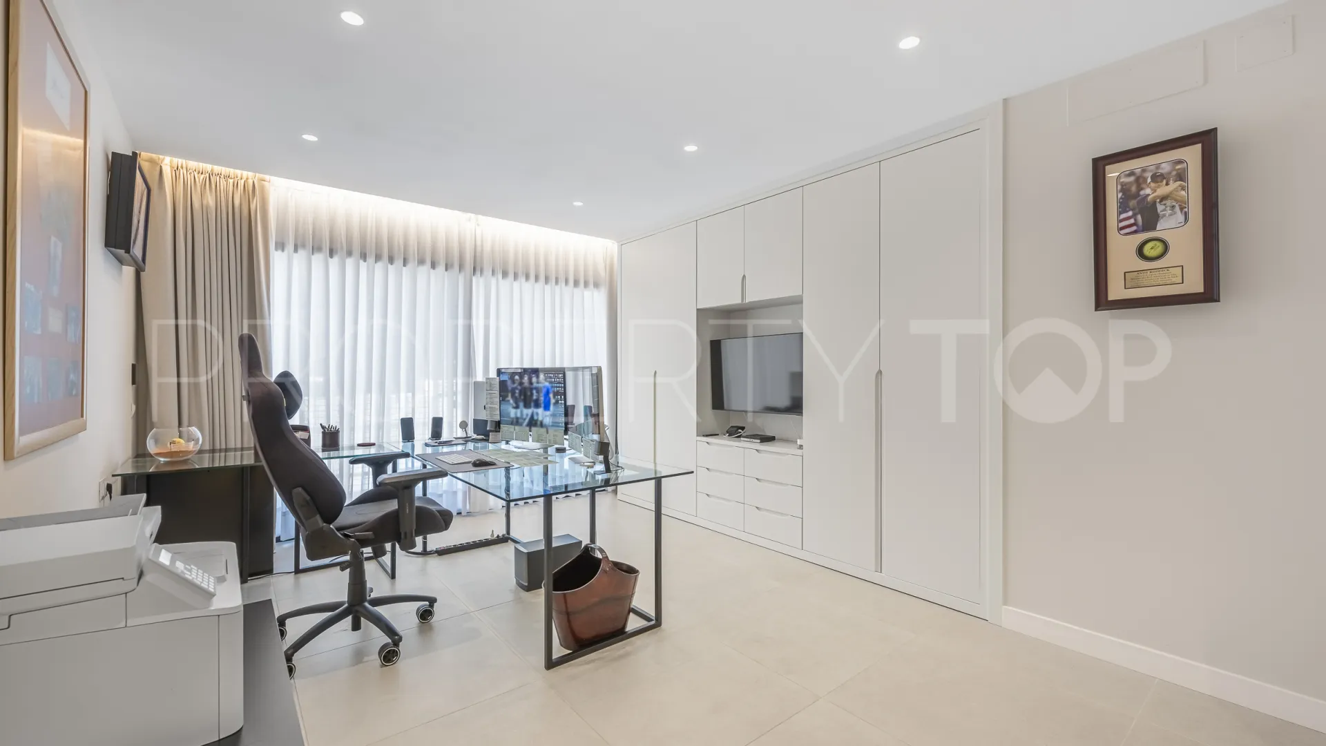 Apartamento en venta en Kings Hills