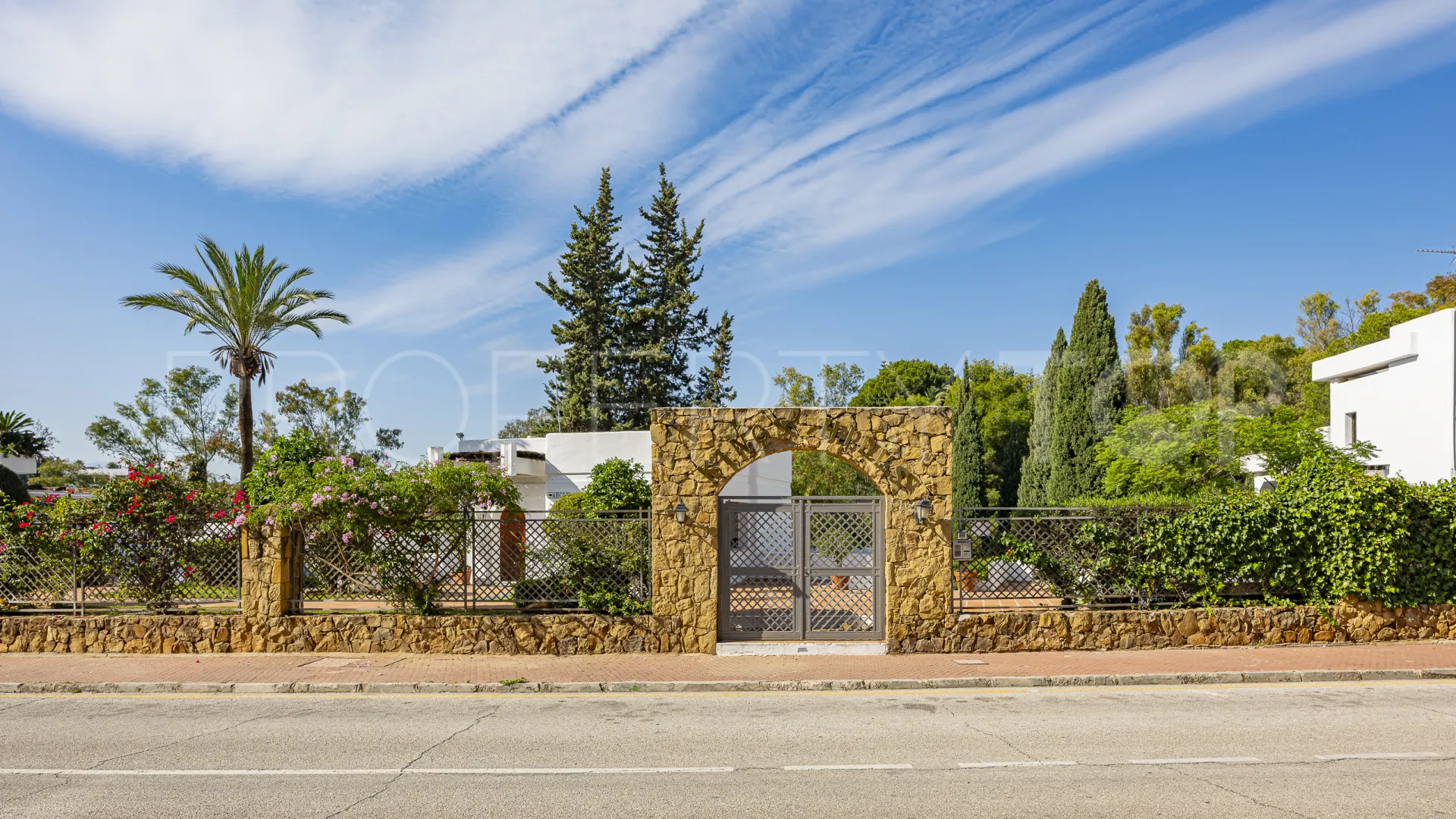 Apartamento en venta en Kings Hills