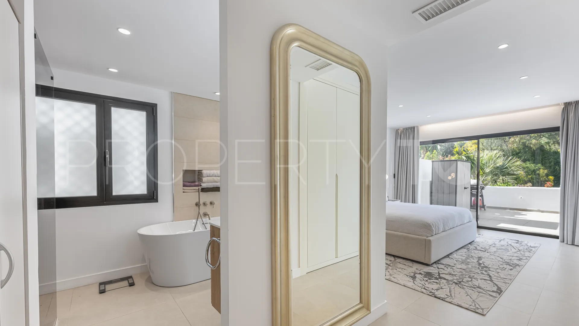 Apartamento en venta en Kings Hills