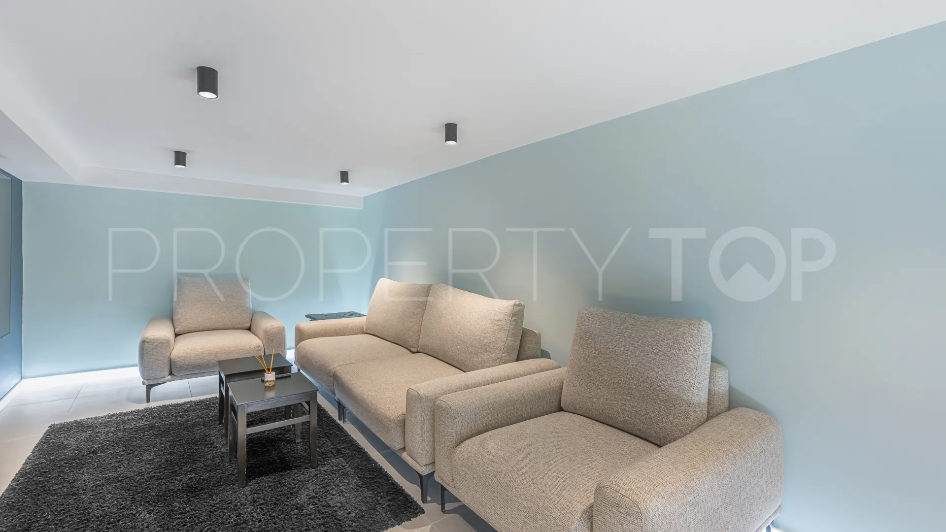 Apartamento en venta en Kings Hills