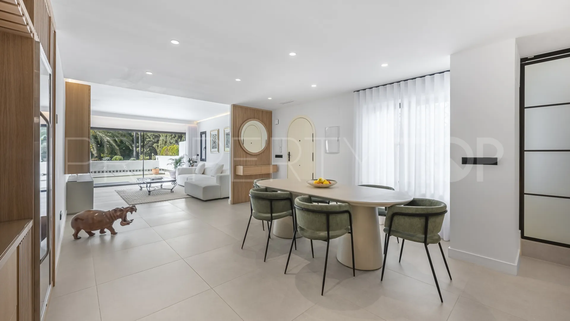Apartamento en venta en Kings Hills