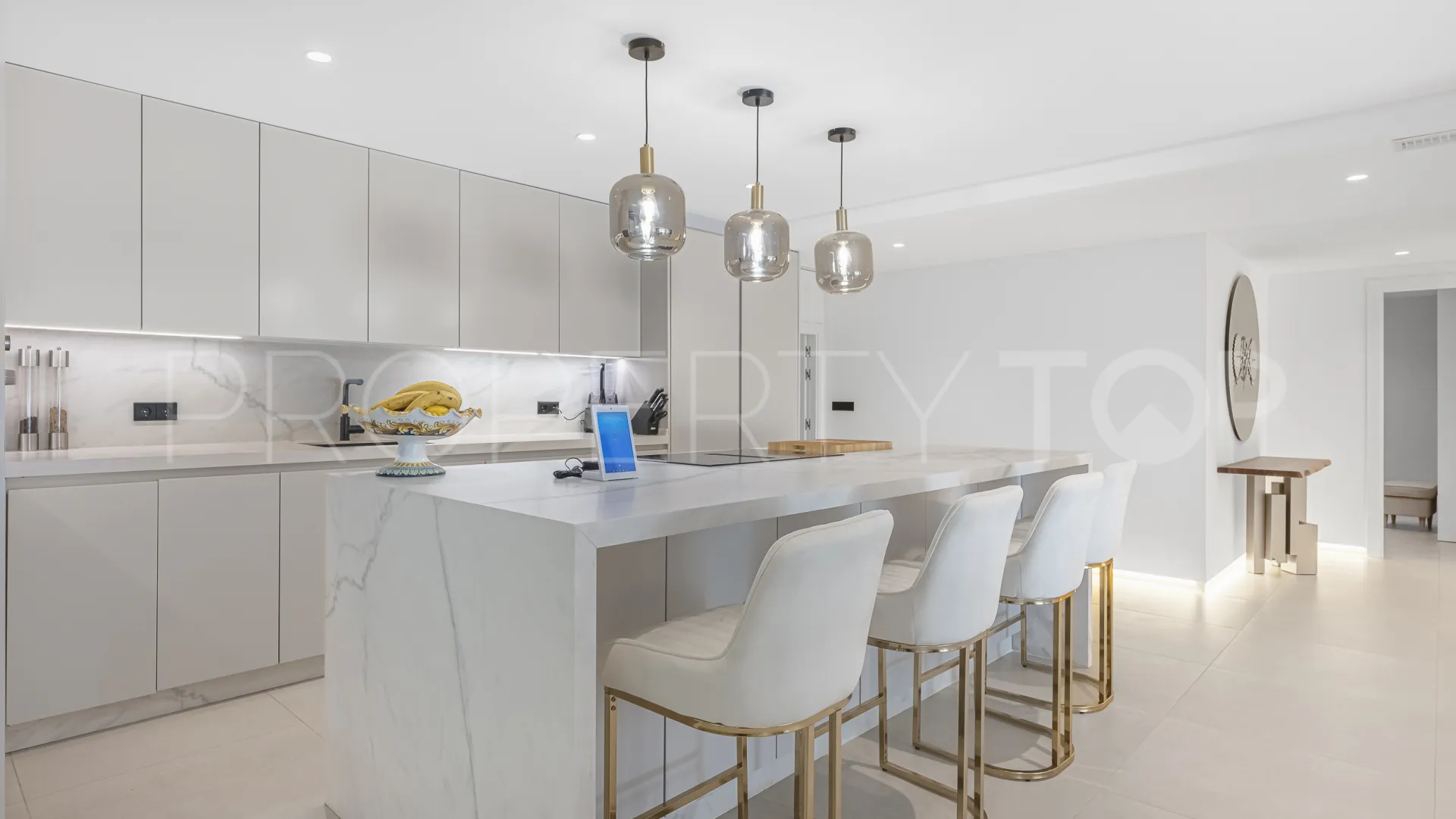 Apartamento en venta en Kings Hills