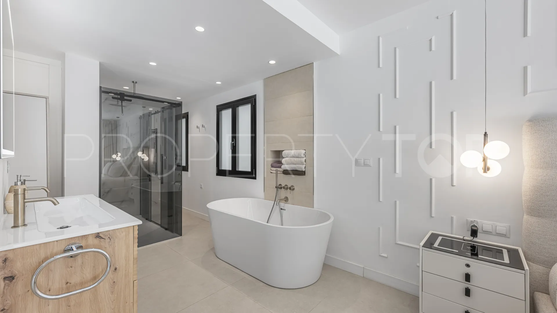 Apartamento en venta en Kings Hills
