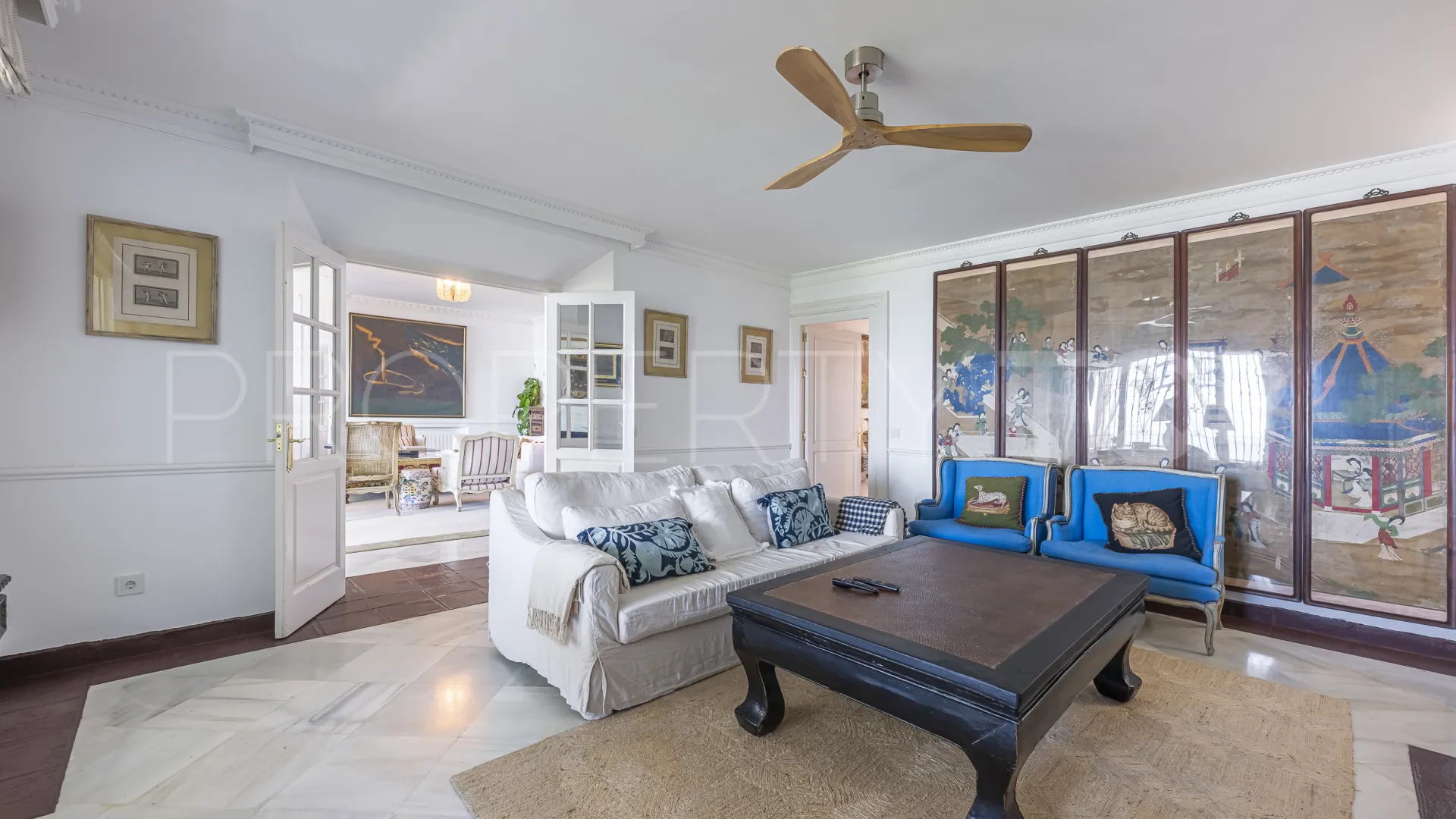 Se vende villa en Casasola