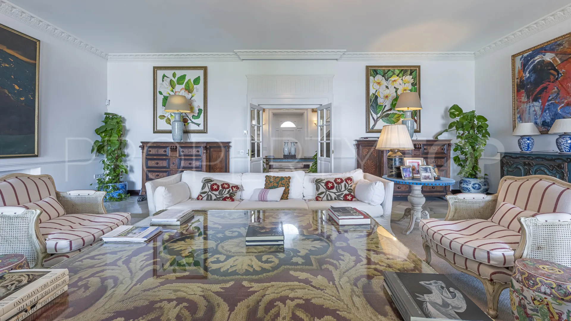 Se vende villa en Casasola