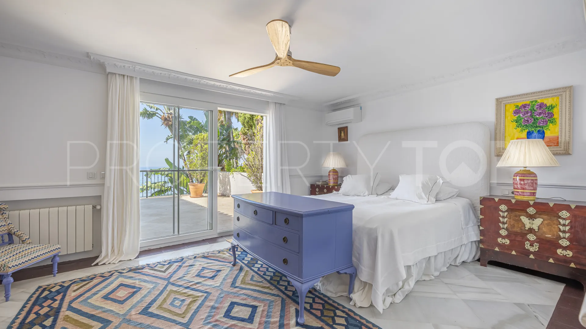 Se vende villa en Casasola