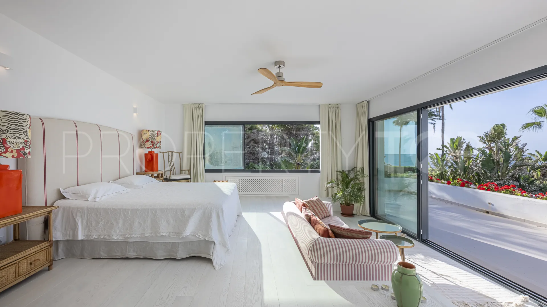 9 bedrooms villa in Casasola for sale