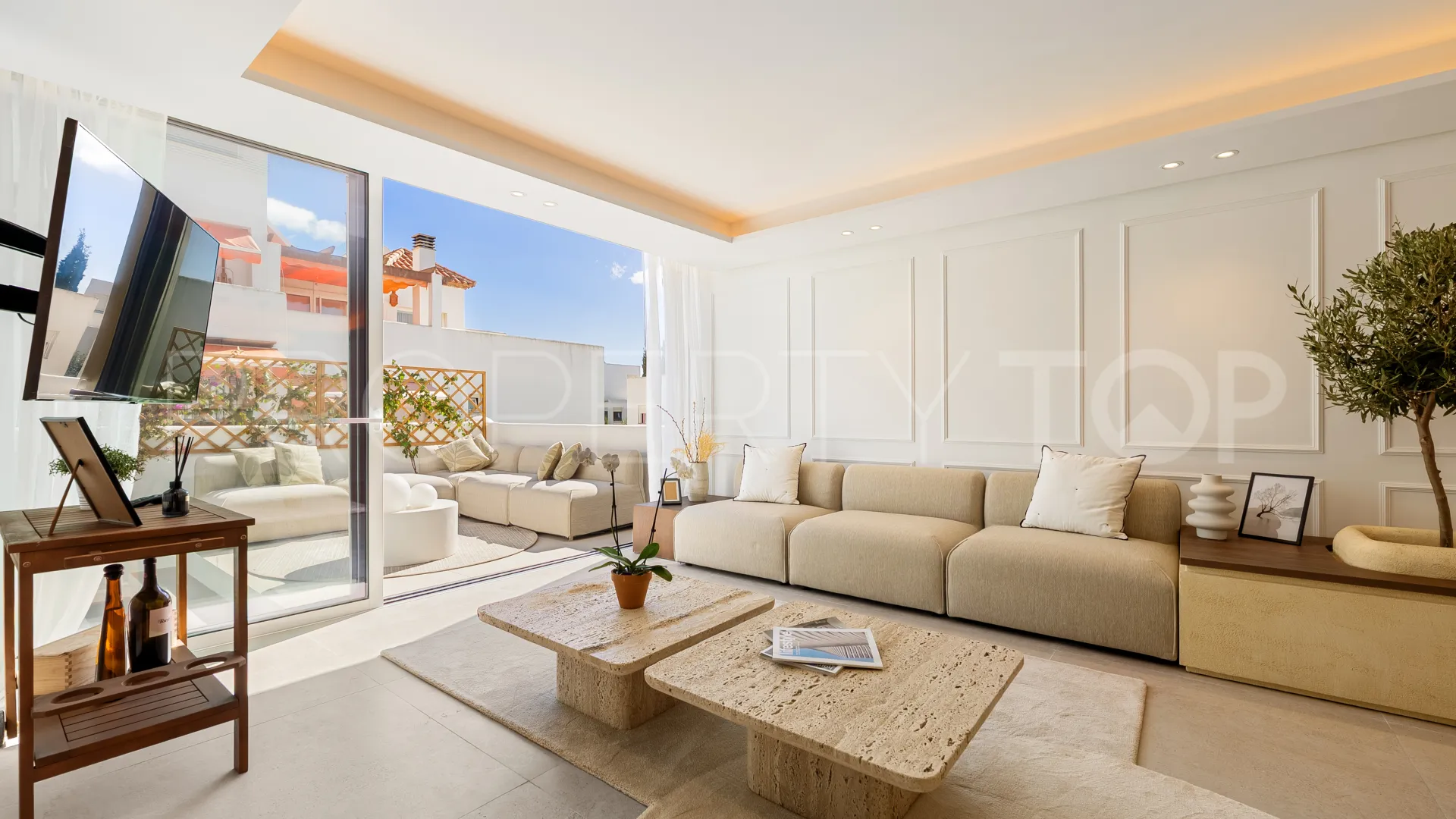 Adosado en venta de 4 dormitorios en Marbella Golden Mile