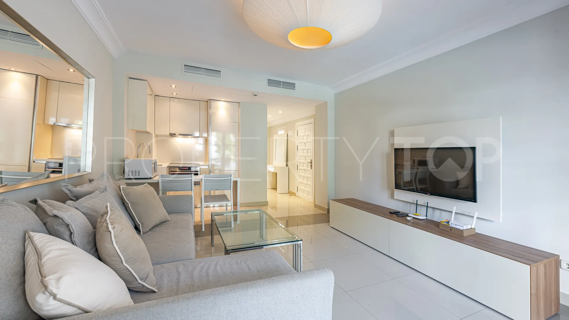 Comprar apartamento con 1 dormitorio en Hotel Puente Romano