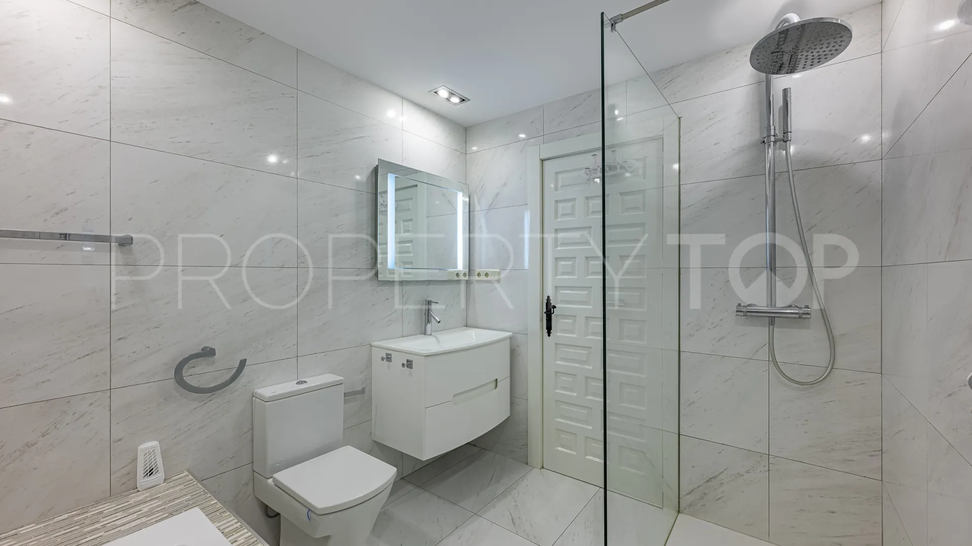 Comprar apartamento con 1 dormitorio en Hotel Puente Romano