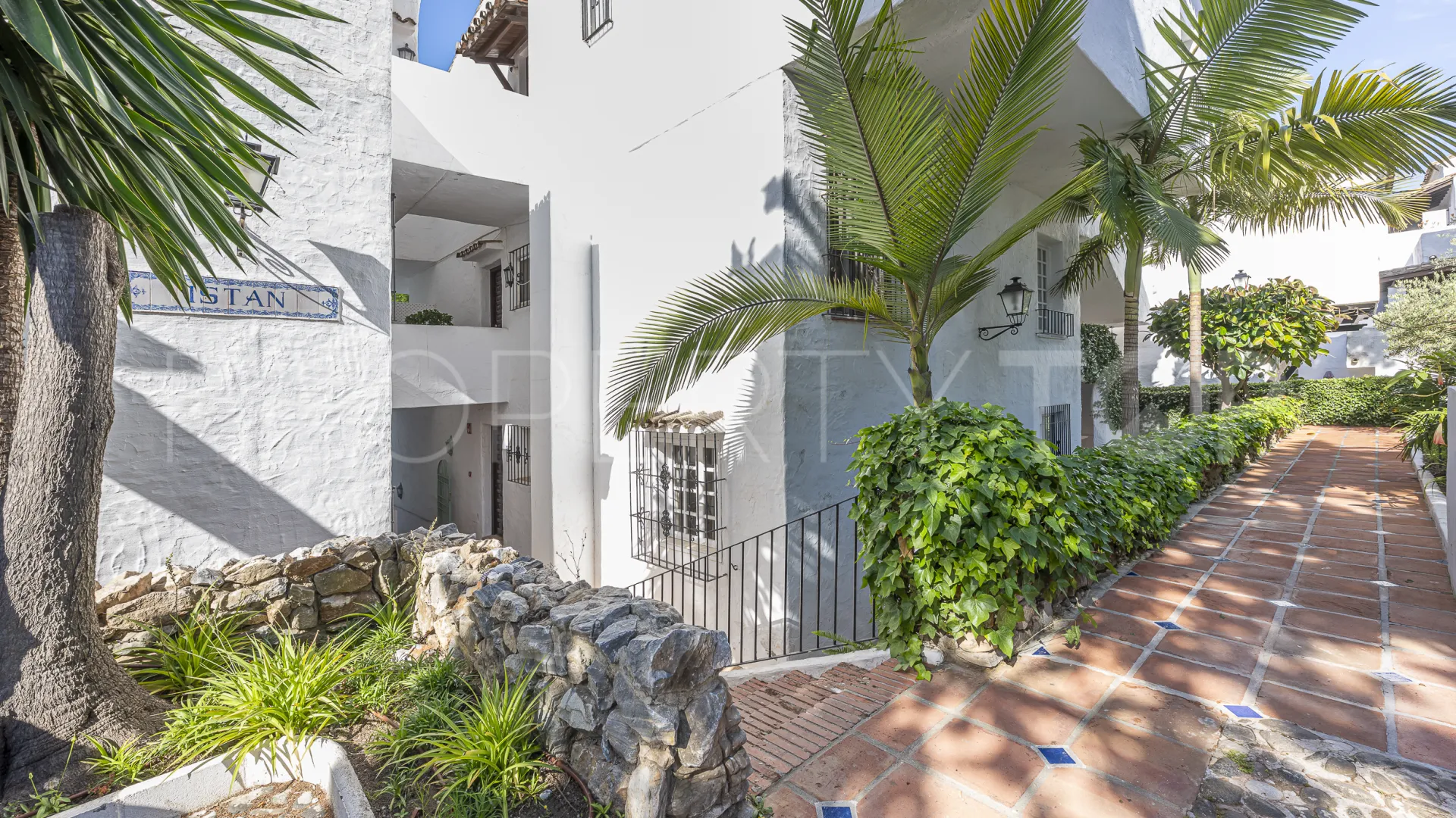 Comprar apartamento con 1 dormitorio en Hotel Puente Romano