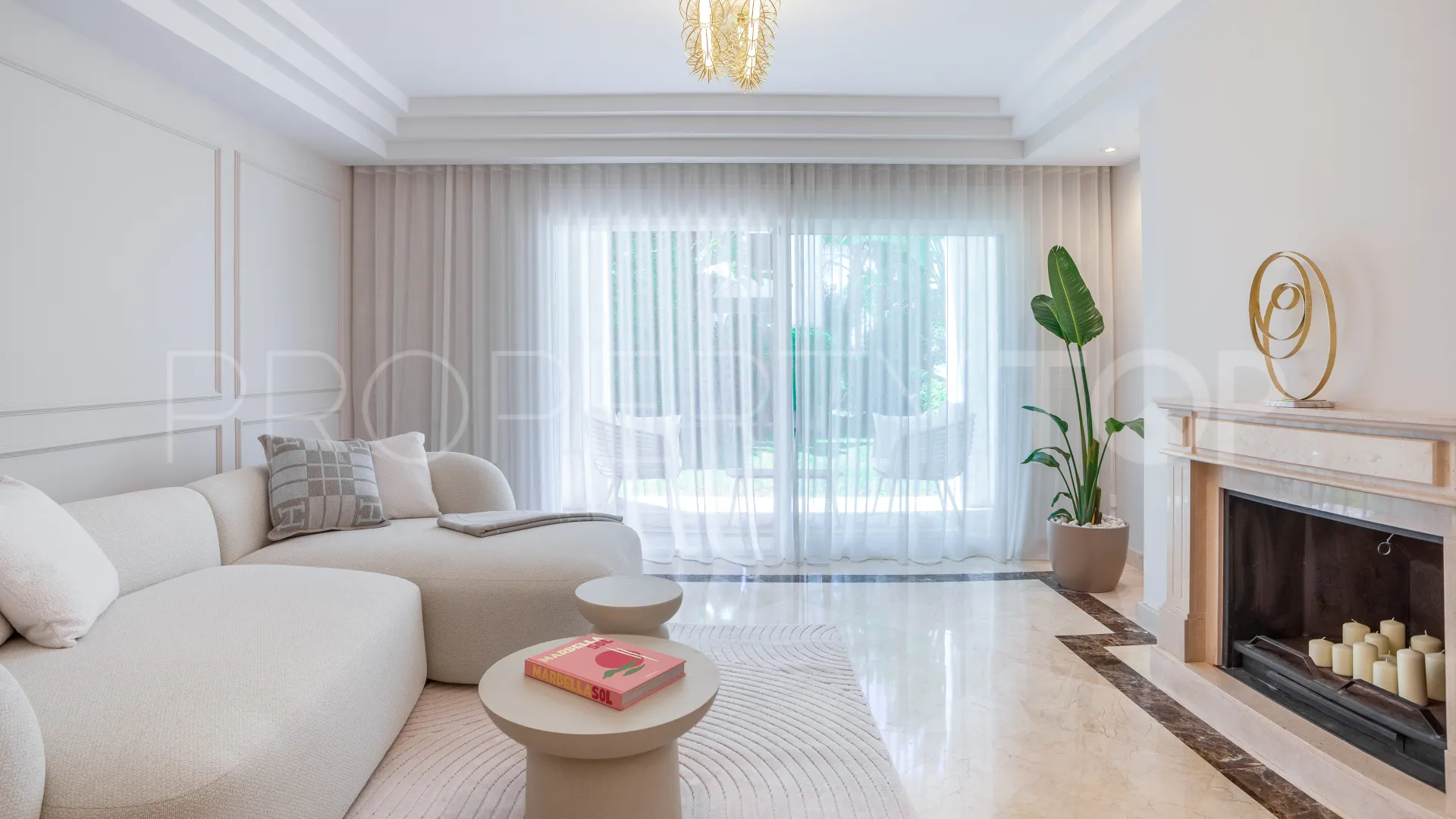 Se vende apartamento planta baja en Marbella Golden Mile