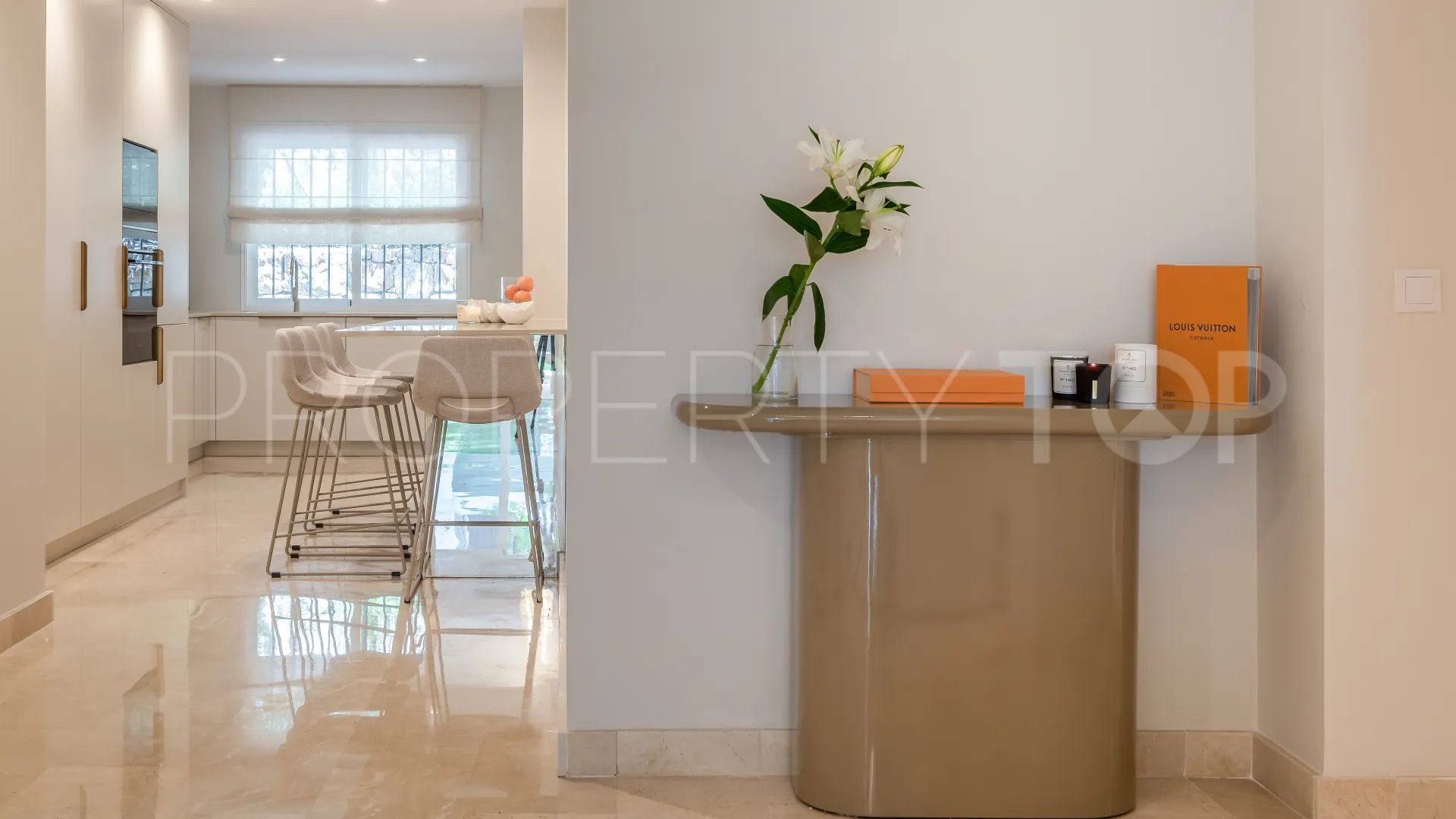 Se vende apartamento planta baja en Marbella Golden Mile