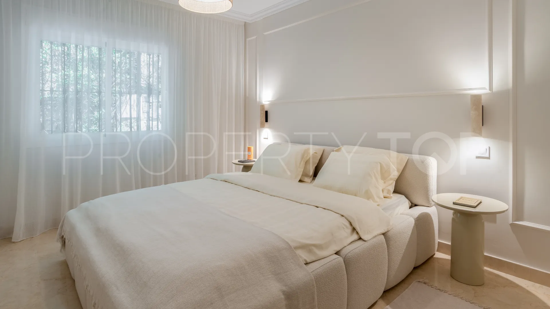Se vende apartamento planta baja en Marbella Golden Mile