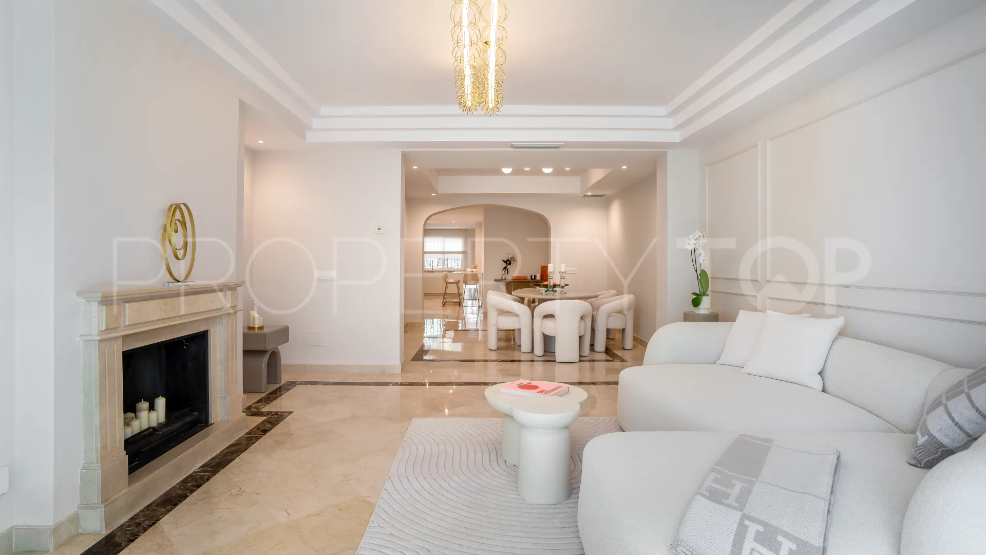 Se vende apartamento planta baja en Marbella Golden Mile