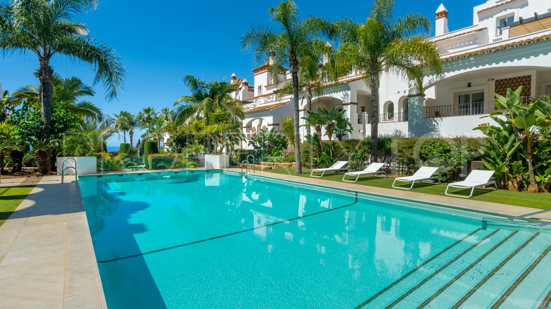 Se vende apartamento planta baja en Marbella Golden Mile