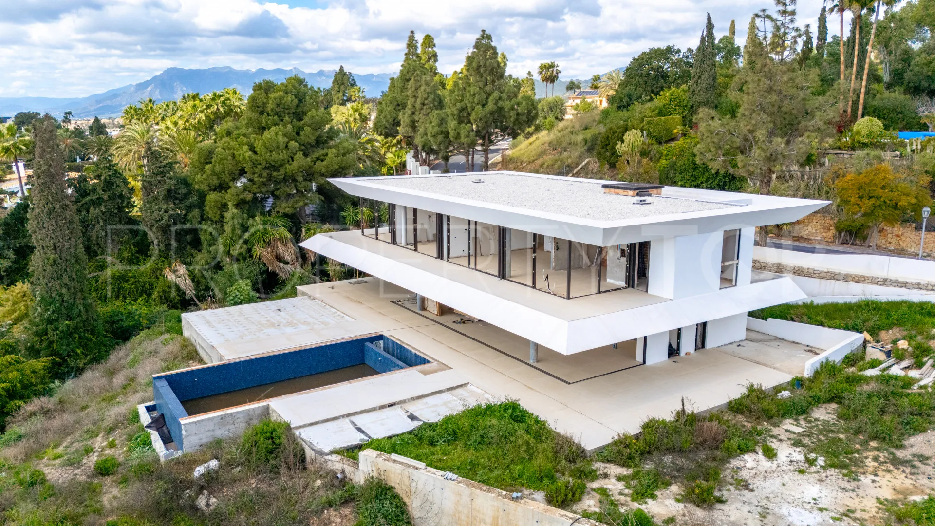 6 bedrooms villa for sale in Hacienda las Chapas