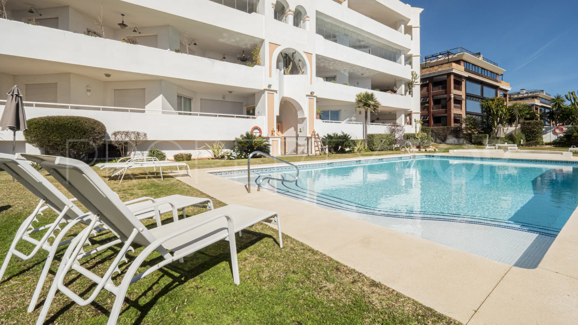Apartment with 2 bedrooms for sale in La Herradura