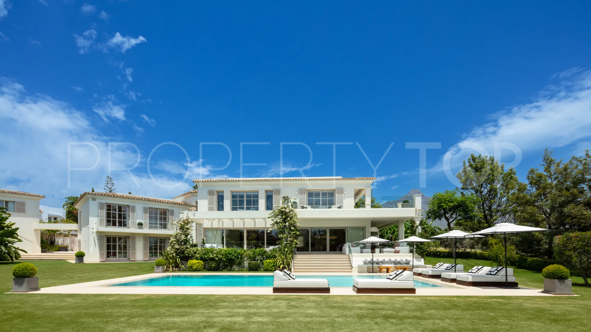 Peñablanca villa for sale