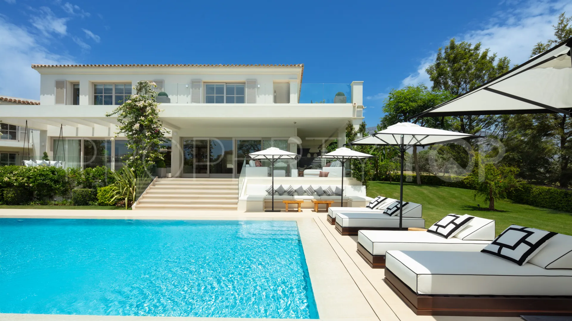 Peñablanca villa for sale